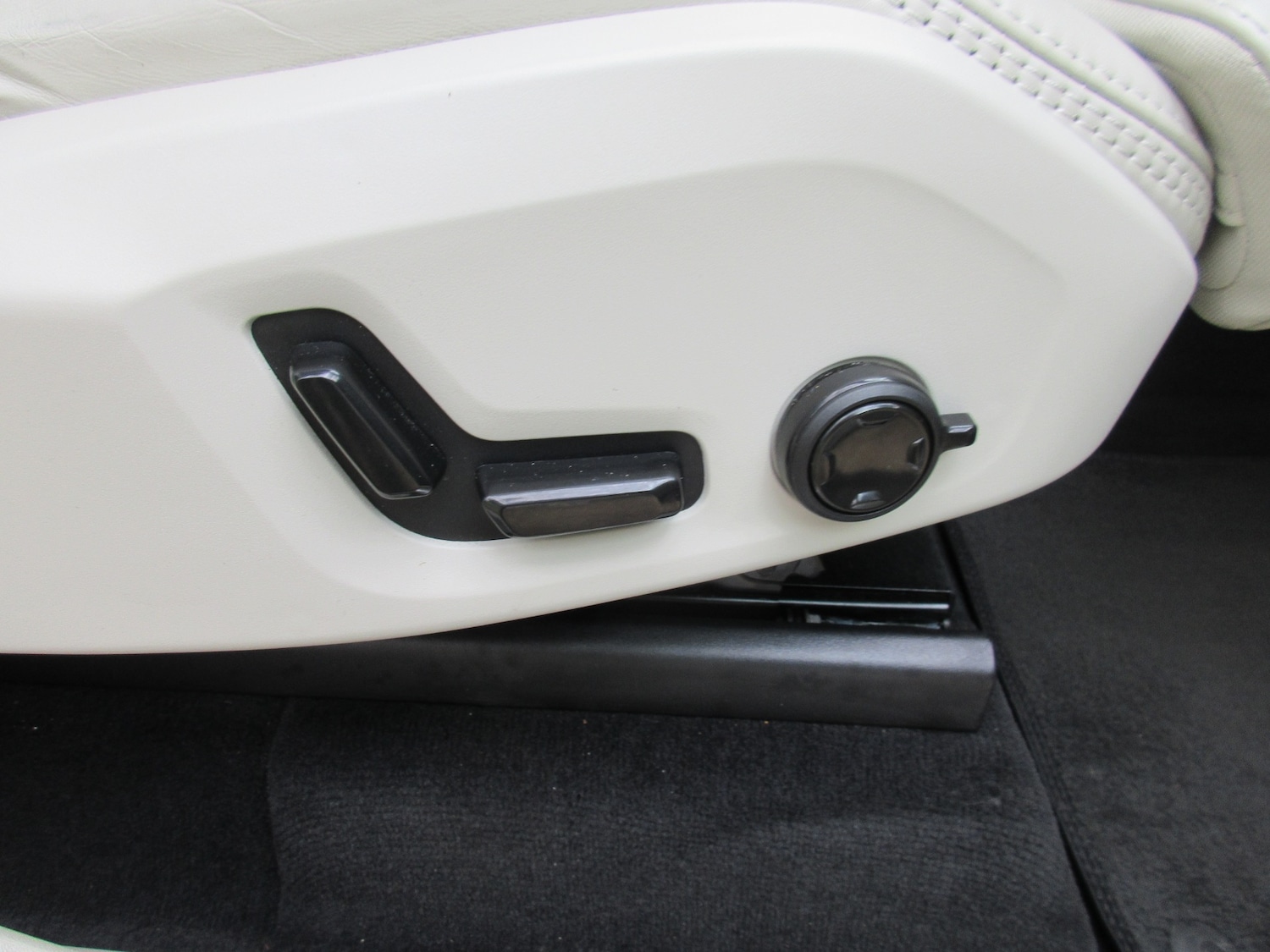 Used Volvo XC90 2023 for sale - 77829310: Photo 20