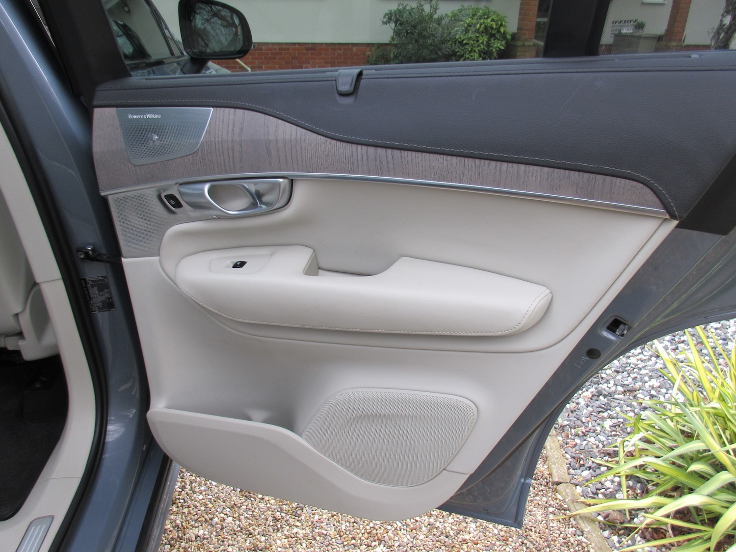 Used Volvo XC90 2023 for sale - 77829310: Photo 24