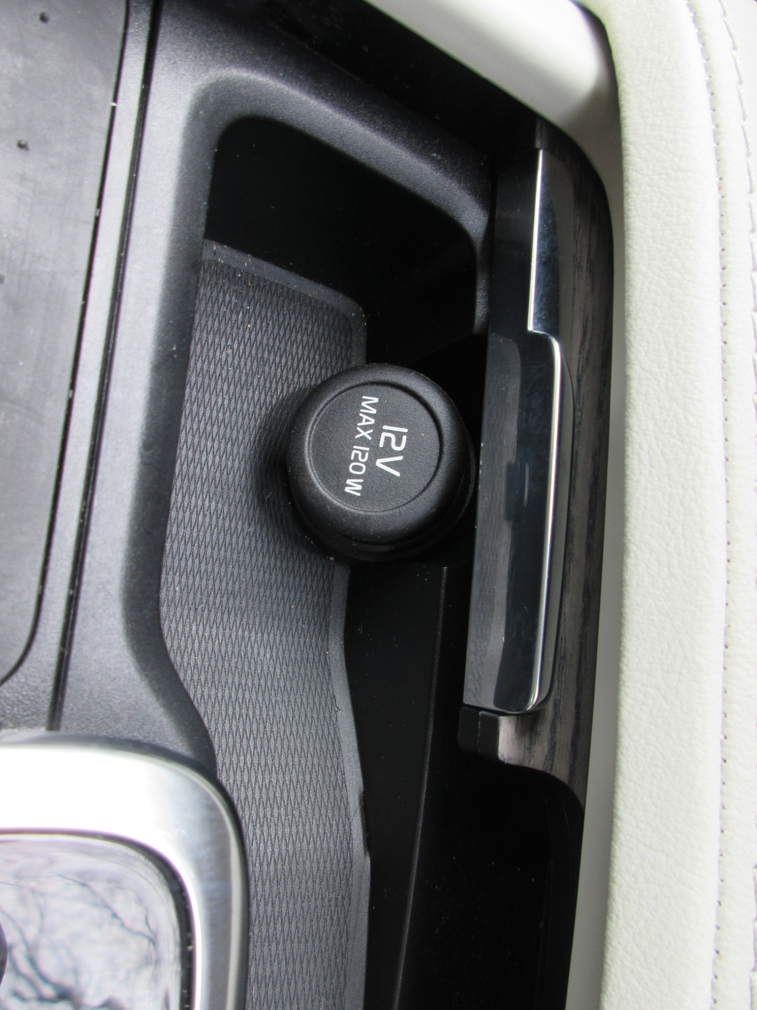 Used Volvo XC90 2023 for sale - 77829310: Photo 63