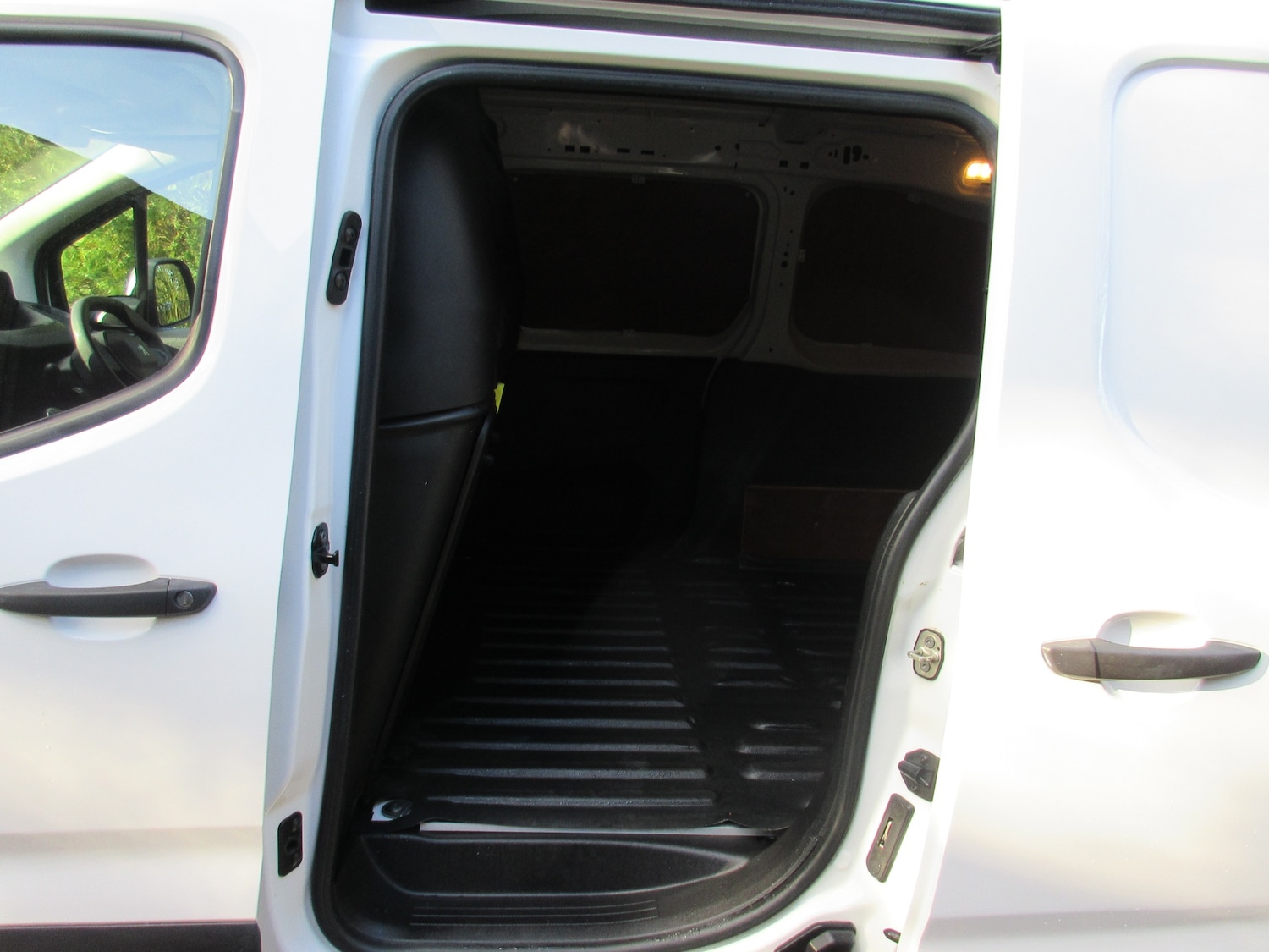 Used Peugeot Partner 2019 for sale - 77225329: Photo 10