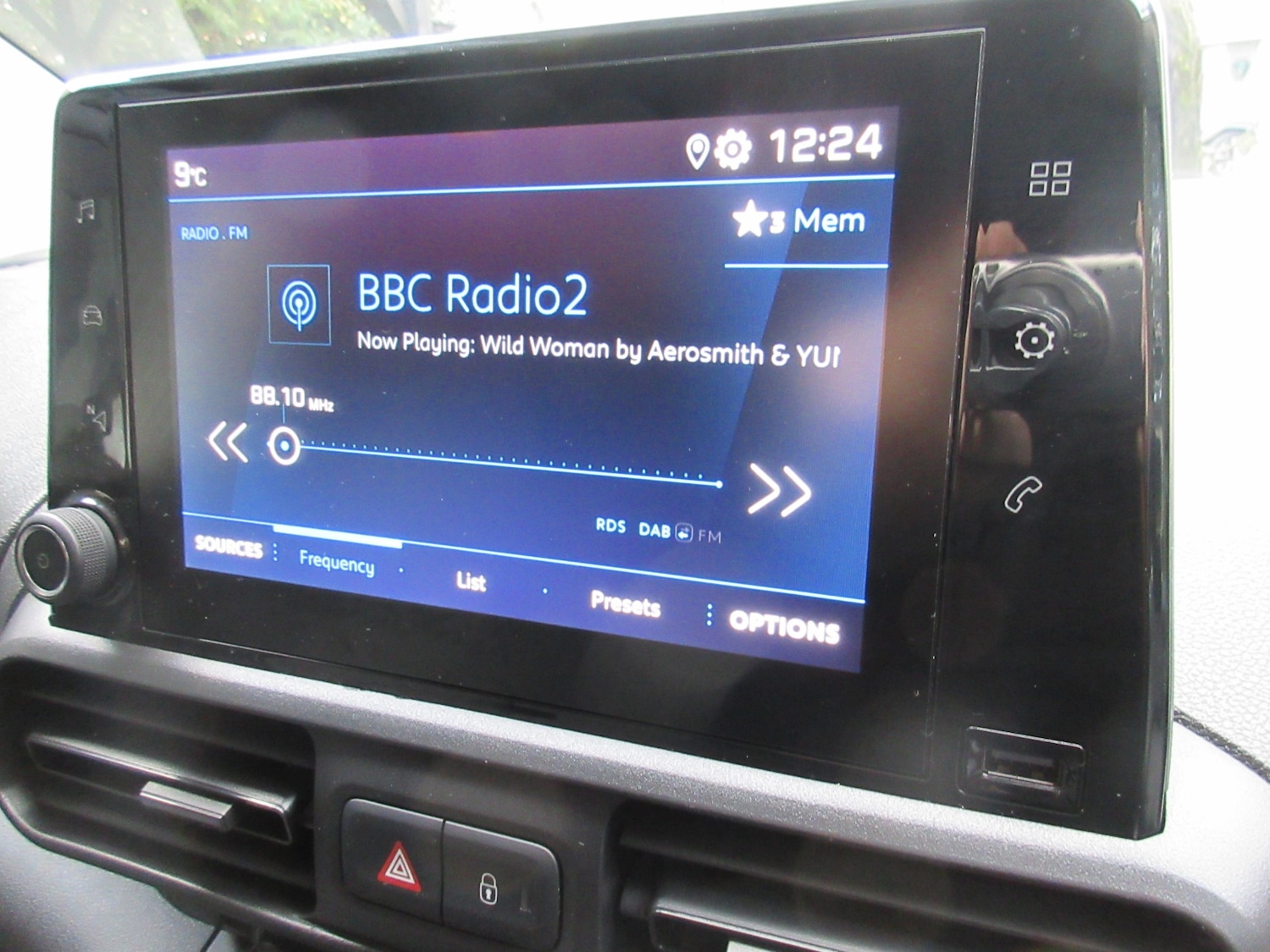 Used Peugeot Partner 2019 for sale - 77225329: Photo 19