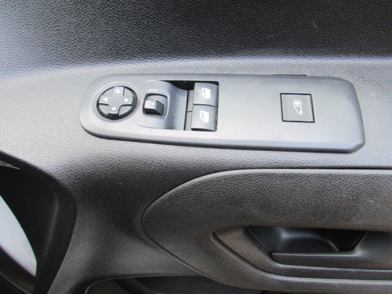 Used Peugeot Partner 2019 for sale - 77225329: Photo 29