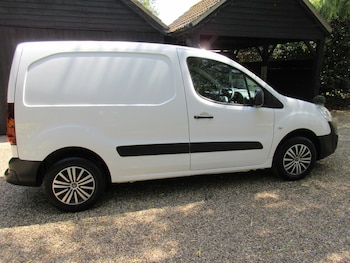 Used Peugeot Partner 2018 for sale - 78950283: Photo