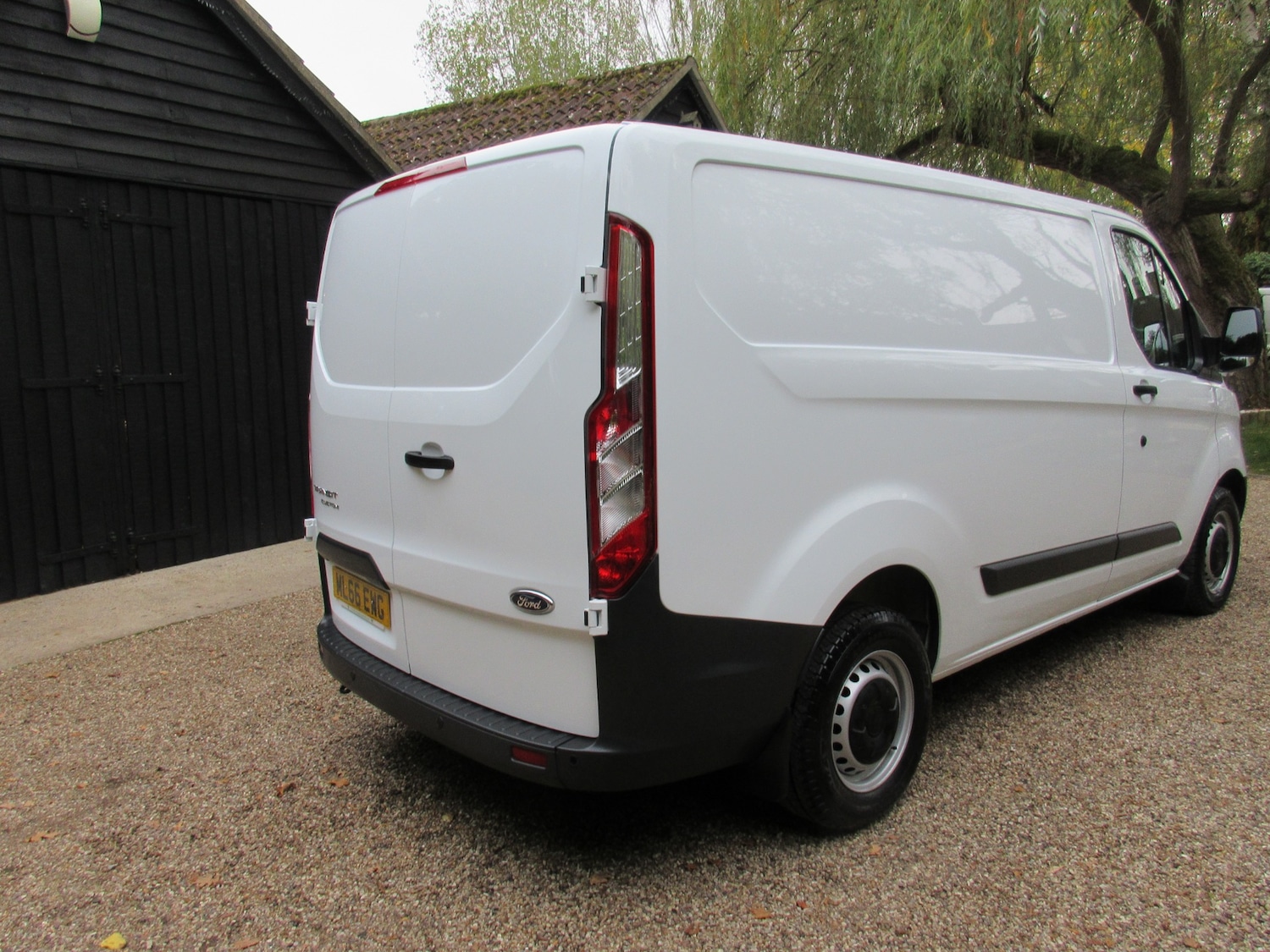 Used Ford Transit Custom 2017 for sale - 76273204: Photo 2