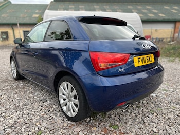 Used Audi A1 2011 for sale - 76233890: Photo