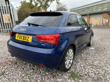 Used Audi A1 2011 for sale - 76233890: Photo