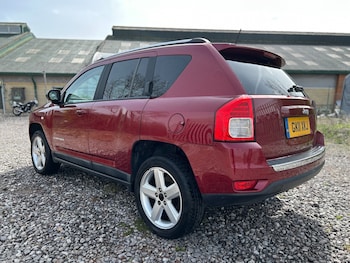 Used Jeep Compass 2011 for sale - 78236059: Photo