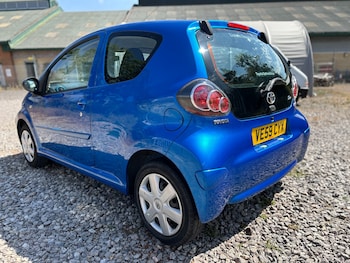 Used Toyota AYGO 2009 for sale - 79560080: Photo