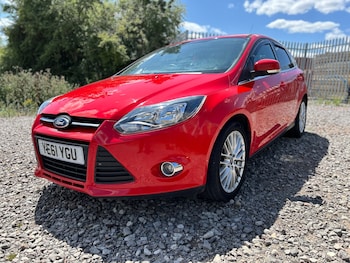Used Ford Focus 2011 for sale - 75342879: Photo