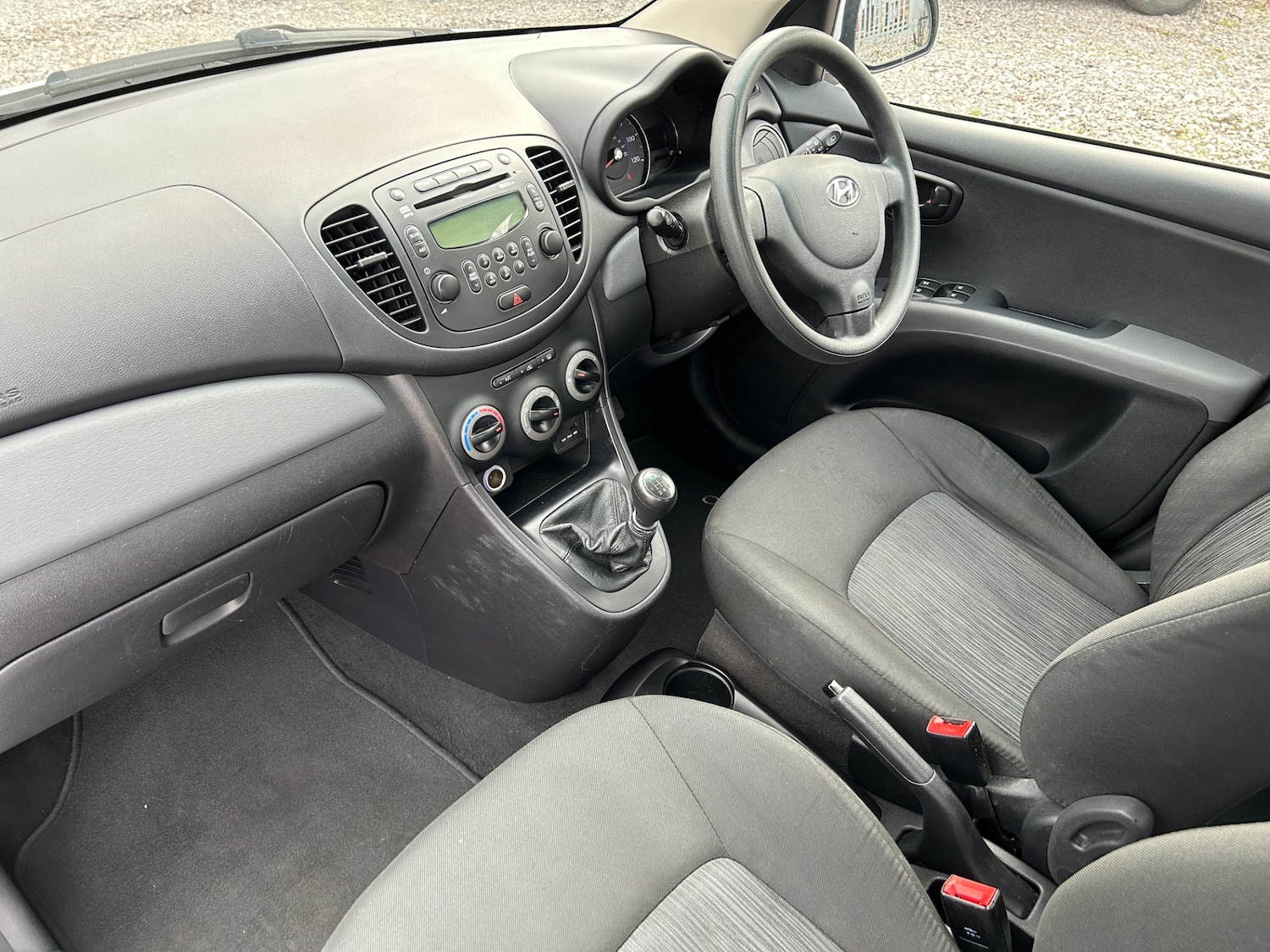 Used Hyundai i10 2013 for sale - 77601983: Photo 8