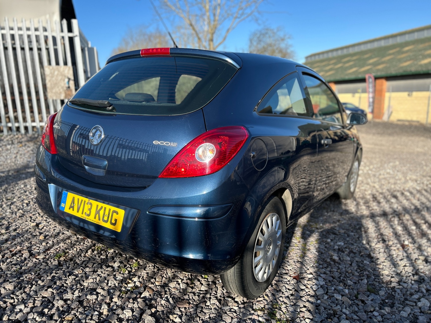 Used Vauxhall Corsa 2013 for sale - 77930606: Photo 4