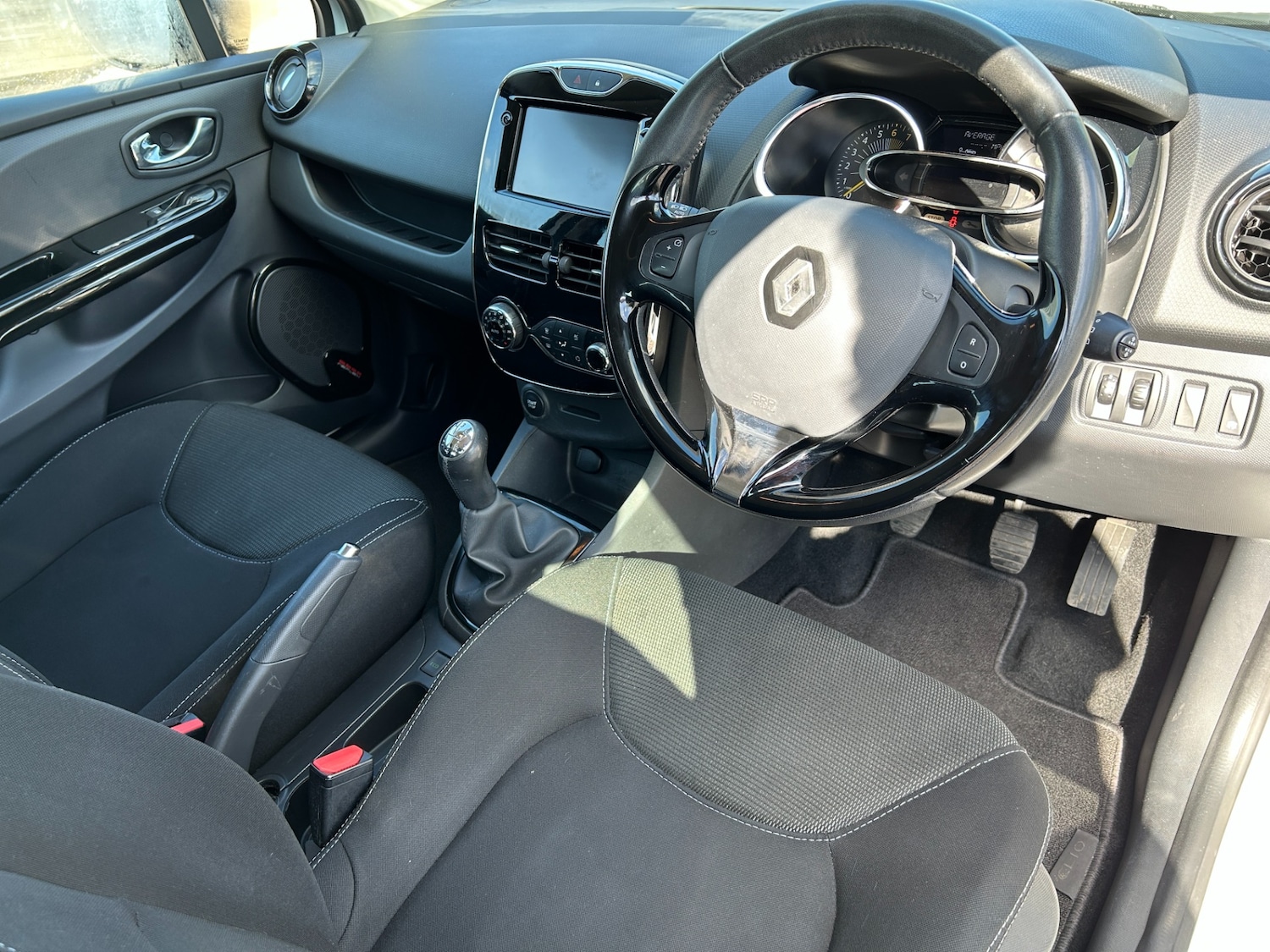 Used Renault Clio 2013 for sale - 78121391: Photo 5