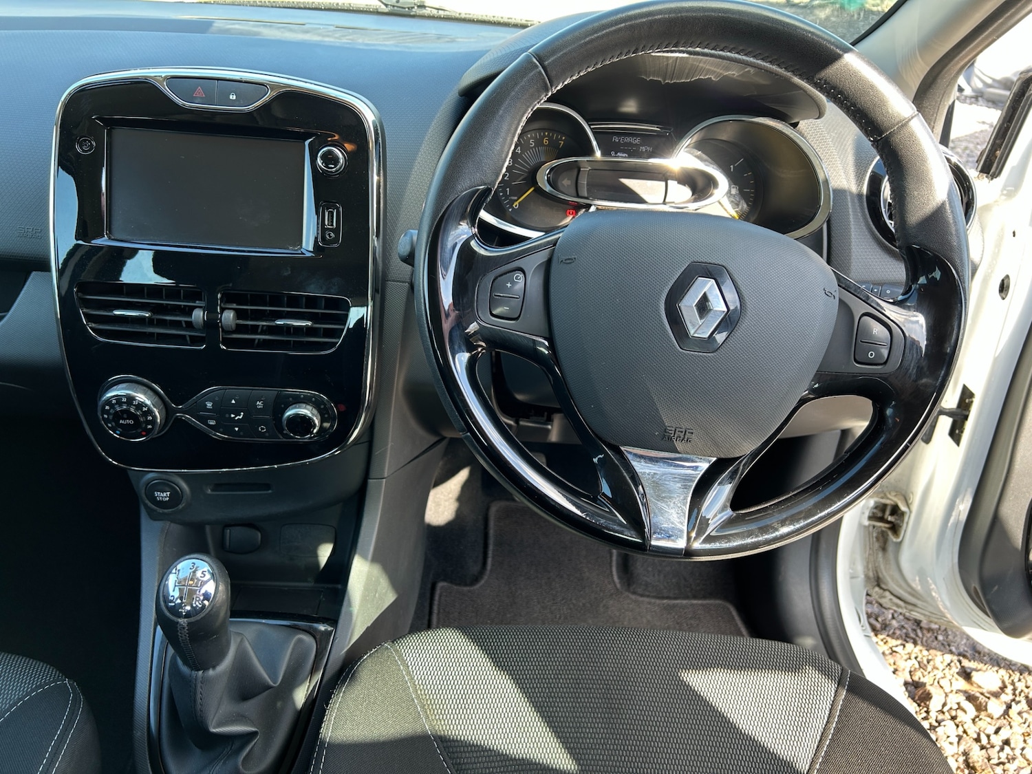Used Renault Clio 2013 for sale - 78121391: Photo 6