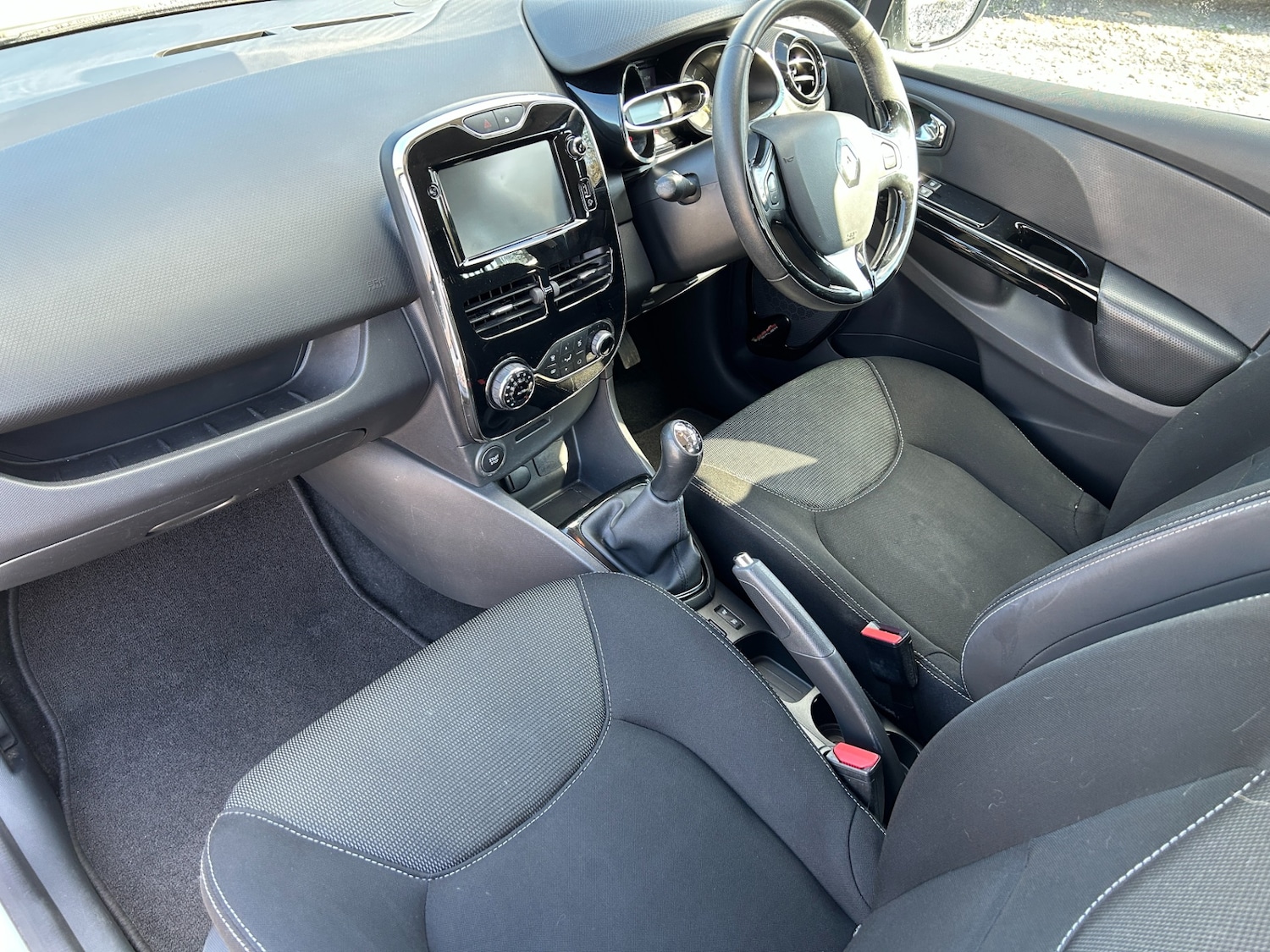 Used Renault Clio 2013 for sale - 78121391: Photo 9