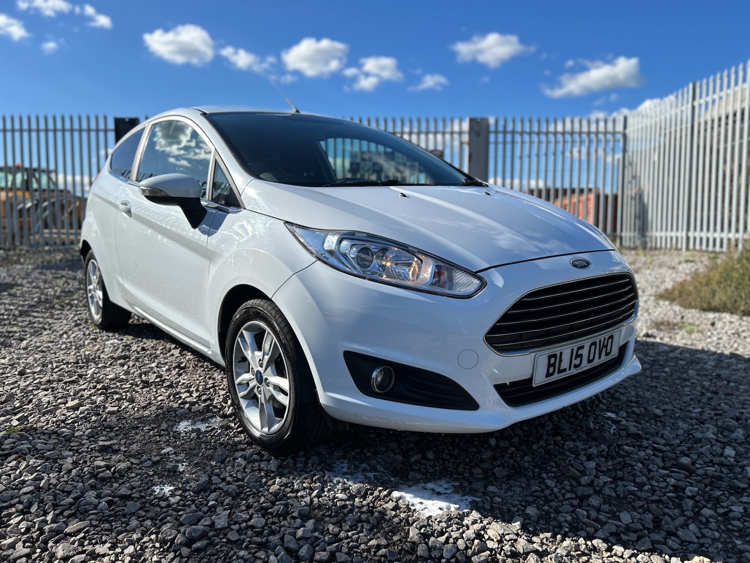 Used Ford Fiesta 2015 for sale - 76045331: Photo 1
