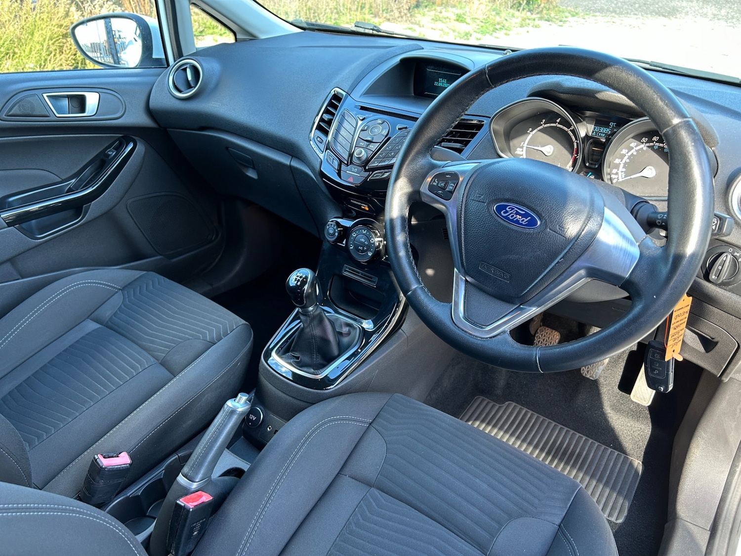 Used Ford Fiesta 2015 for sale - 76045331: Photo 5