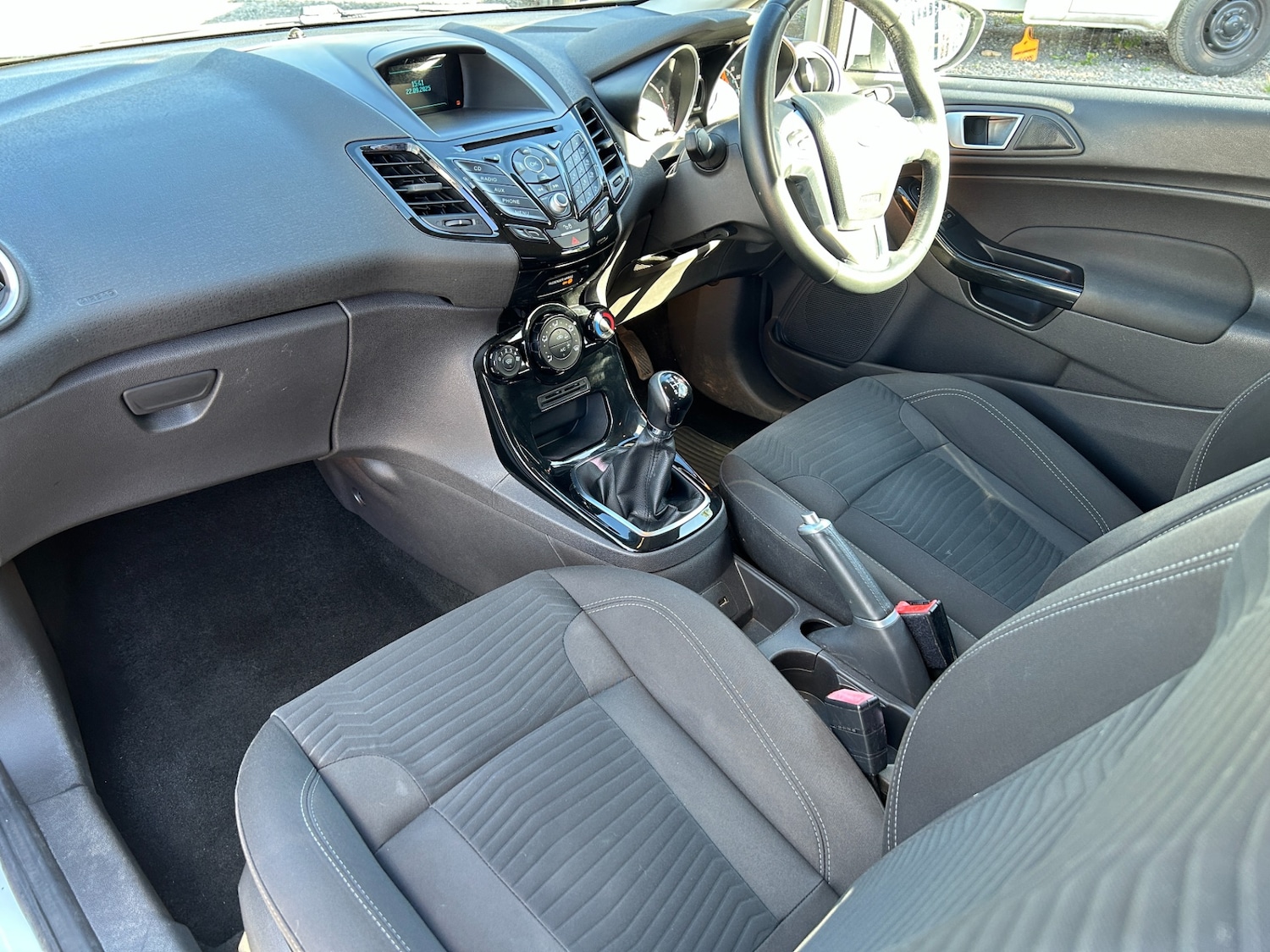 Used Ford Fiesta 2015 for sale - 76045331: Photo 8