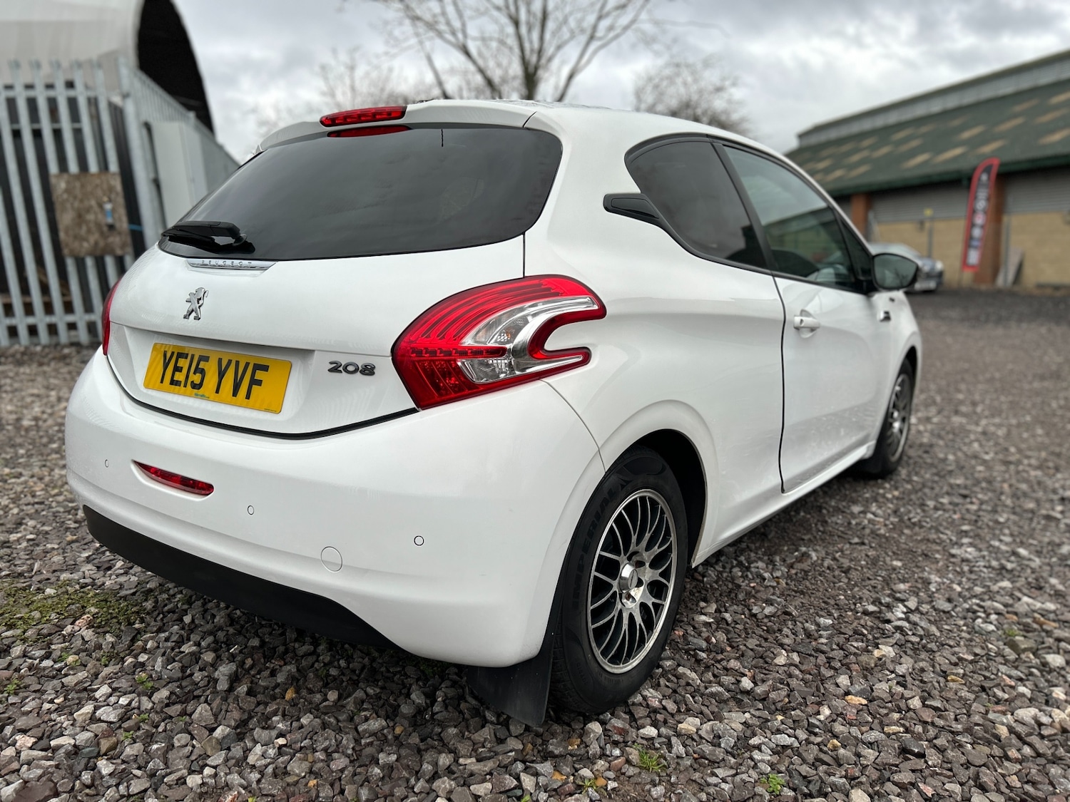 Used Peugeot 208 2015 for sale - 77300703: Photo 4