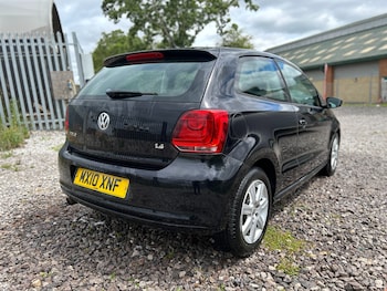 Used Volkswagen Polo 2010 for sale - 78954475: Photo