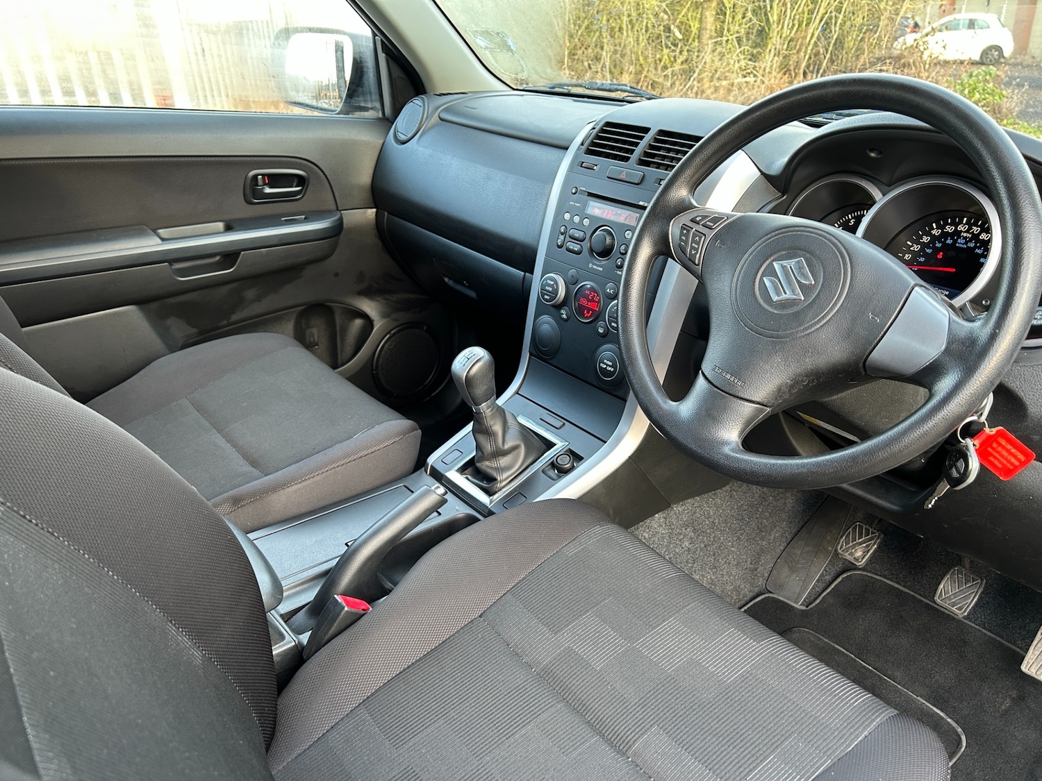 Used Suzuki Grand Vitara 2010 for sale - 76961193: Photo 5