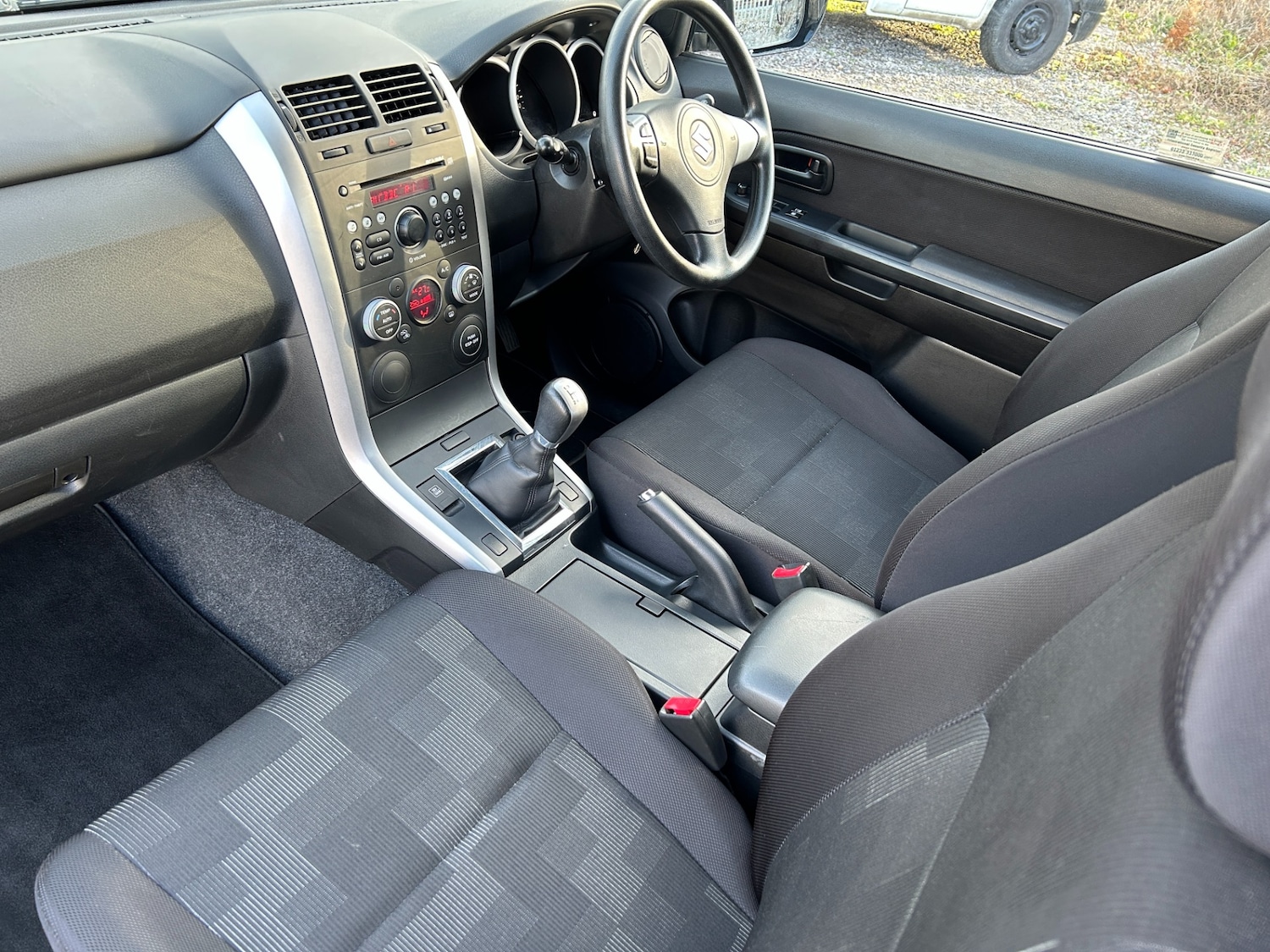 Used Suzuki Grand Vitara 2010 for sale - 76961193: Photo 9