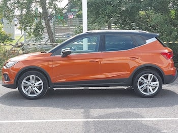 Used SEAT Arona 2017 for sale - 79631127: Photo