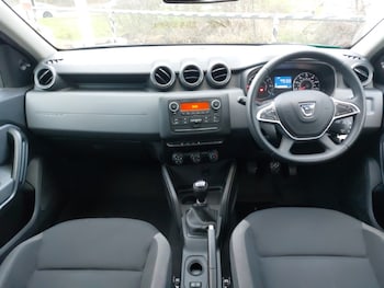 Used Dacia Duster 2019 for sale - 77439321: Photo