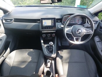 Used Renault Clio 2020 for sale - 78704054: Photo