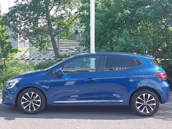 Used Renault Clio 2020 for sale - 78704054: Photo