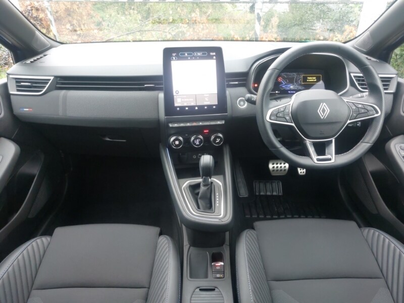 Used Renault Clio 2025 for sale - 76052489: Photo 2