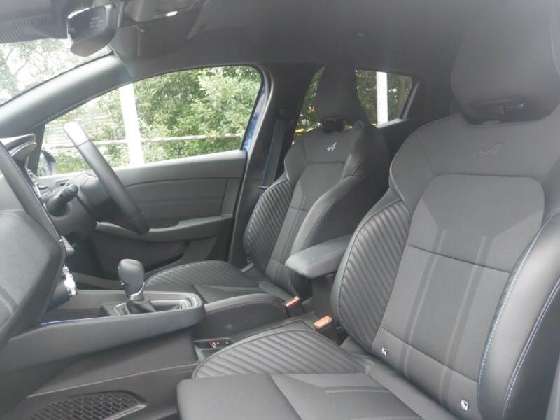 Used Renault Clio 2025 for sale - 76052489: Photo 5
