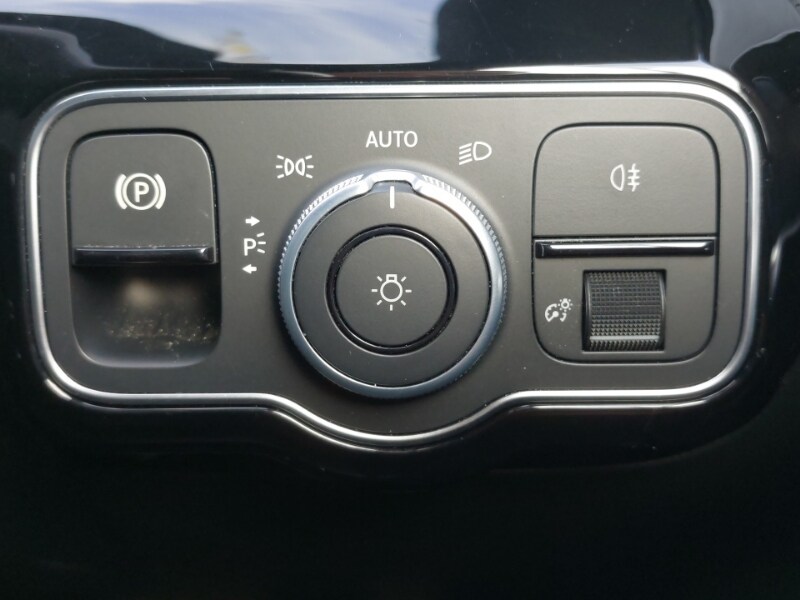 Used Mercedes-Benz CLA 2020 for sale - 76354466: Photo 17