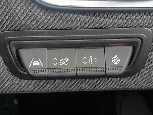 Used Renault Clio 2023 for sale - 76343356: Photo 14