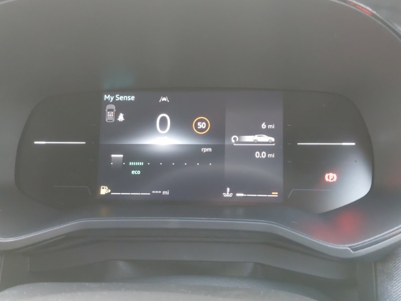 Used Renault Clio 2025 for sale - 76893410: Photo 10