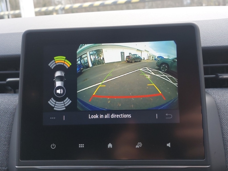 Used Renault Clio 2025 for sale - 76893410: Photo 11