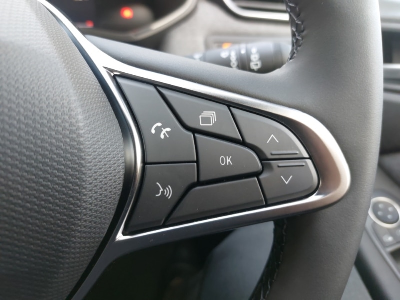 Used Renault Clio 2025 for sale - 76893410: Photo 13