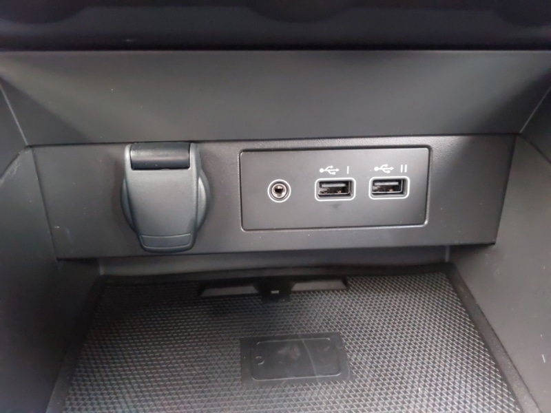 Used Renault Clio 2025 for sale - 76893410: Photo 16