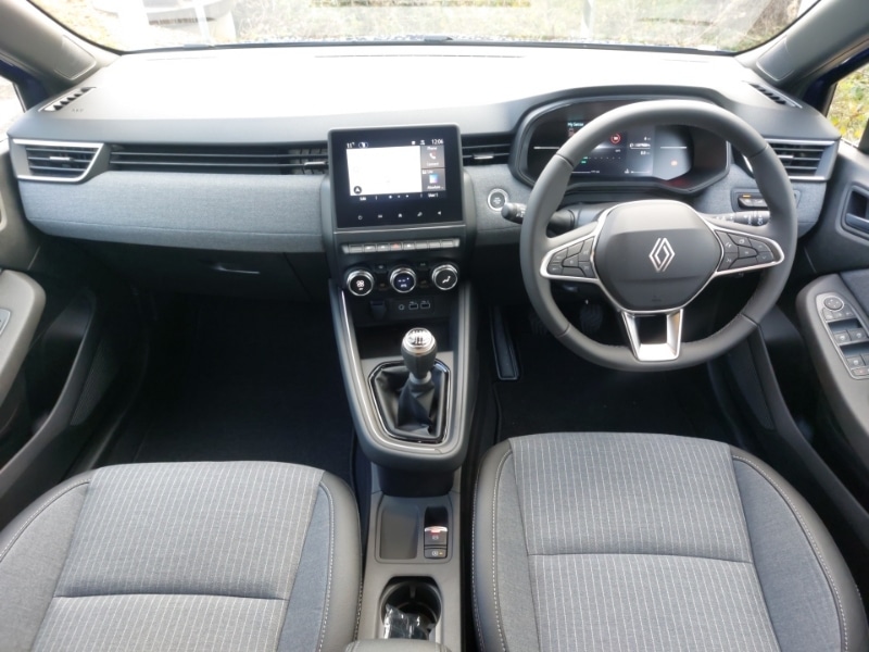 Used Renault Clio 2025 for sale - 76893410: Photo 2