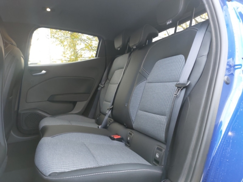 Used Renault Clio 2025 for sale - 76893410: Photo 6