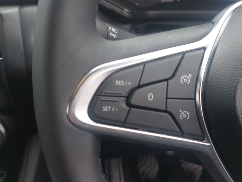 Used Renault Captur 2023 for sale - 78183702: Photo 16