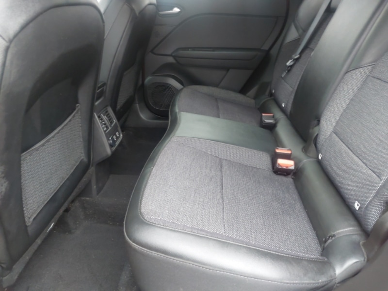 Used Renault Captur 2023 for sale - 78183702: Photo 6