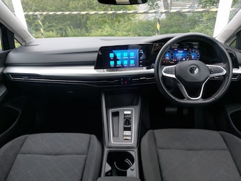 Used Volkswagen Golf 2021 for sale - 78829672: Photo