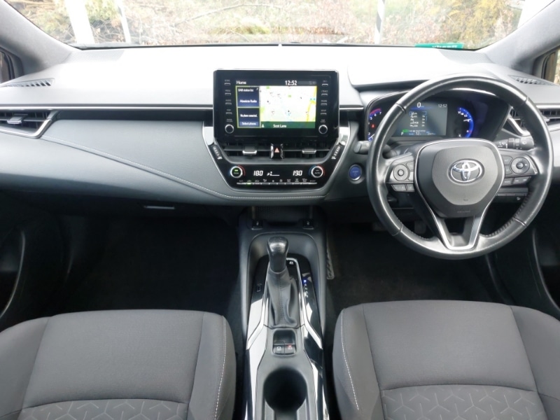 Used Toyota Corolla 2020 for sale - 76506817: Photo 2
