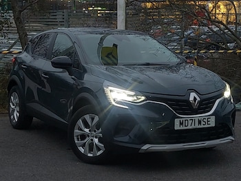 Used Renault Captur 2022 for sale - 77324903: Photo