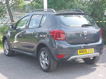 Used Dacia Sandero Stepway 2019 for sale - 78727632: Photo