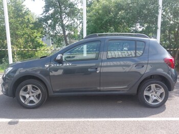 Used Dacia Sandero Stepway 2019 for sale - 78727632: Photo