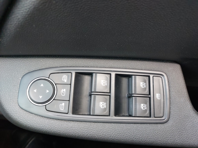 Used Renault Clio 2021 for sale - 76365471: Photo 16