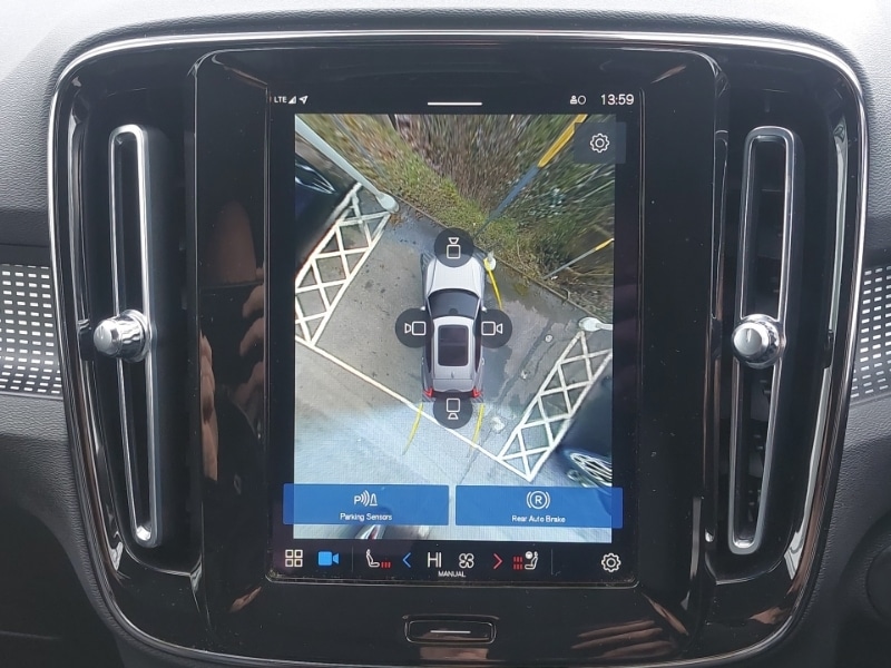 Used Volvo XC40 2021 for sale - 77933150: Photo 11