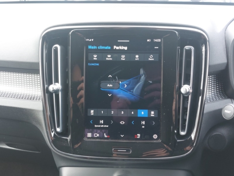 Used Volvo XC40 2021 for sale - 77933150: Photo 18