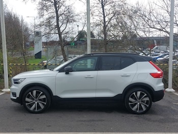 Used Volvo XC40 2021 for sale - 77933150: Photo